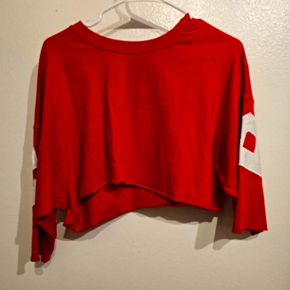 NWT Fashion Nova Red Crop Top - Picture 3 of 4